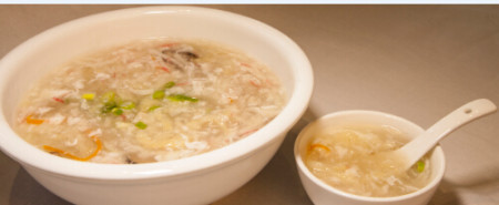Chicken and fish maw soup