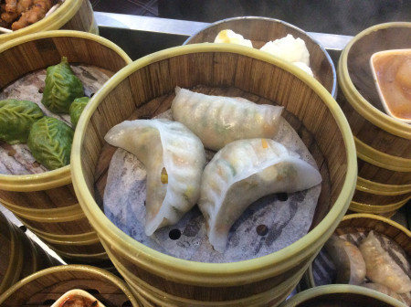 Chicken and sweet corn dumplings (3pieces))