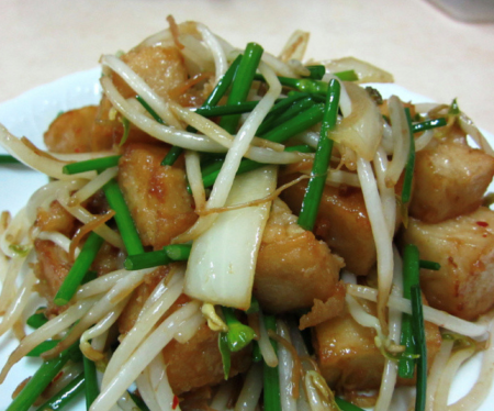 Turnip cake stir fried with XO sauce - contains seafood