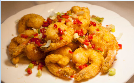 Salt and pepper prawn cutlets