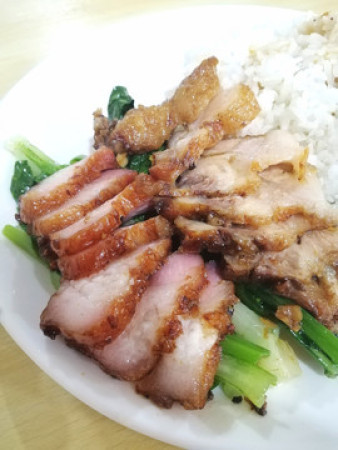 BBQ pork, roast pork & Chinese vegetable on rice