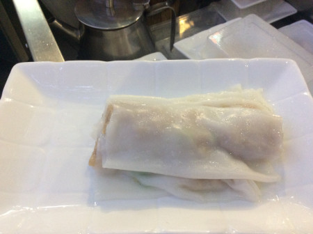Steamed pork rice roll